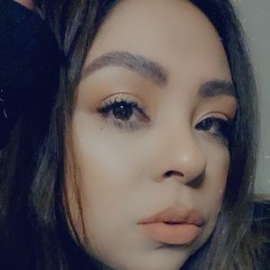 Meet your Posher, Araceli